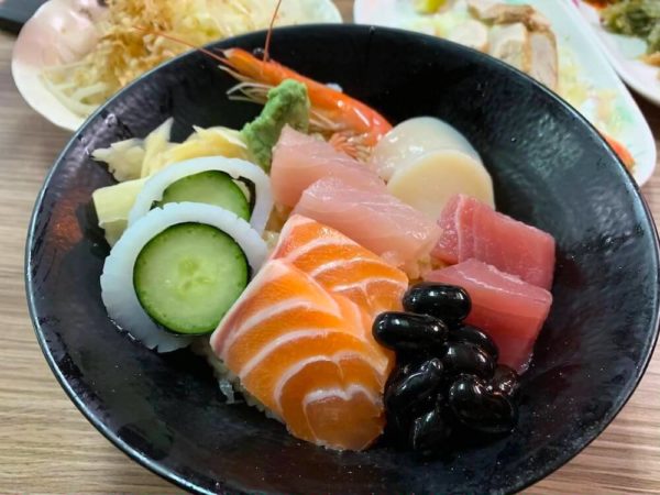 台南　グルメ　日本食　山根寿司　ブログ